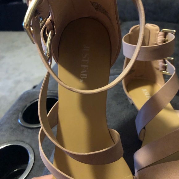 JustFab Size 9 Woman’s Aerin Flat Blush Sandal - Picture 10 of 11